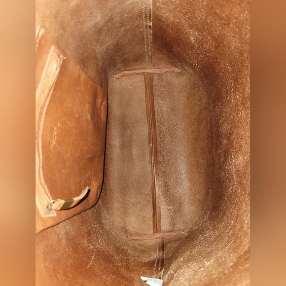 Madewell Transport Tote in English Saddle - Picture 9 of 9